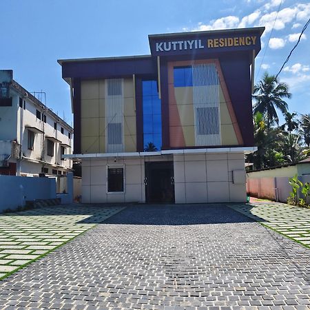 Kuttiyil Residency Villa Kottārakara Exteriör bild